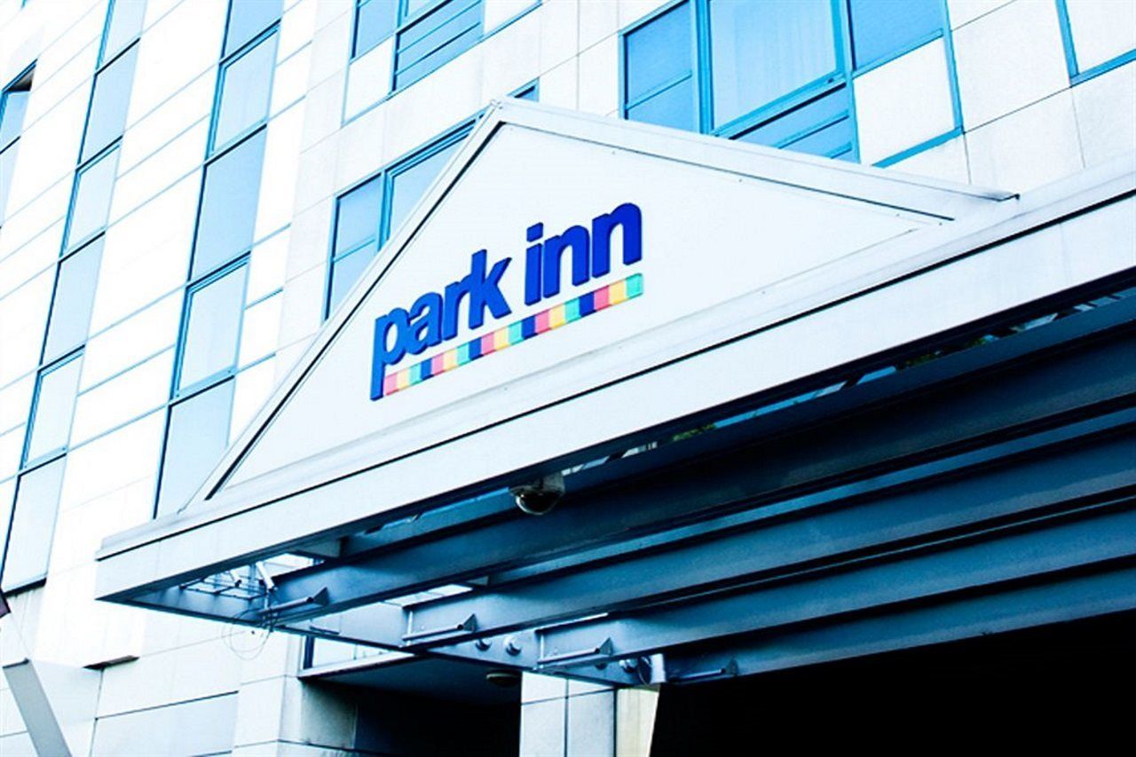 Park Inn By Radisson Danube Bratislava Eksteriør bilde