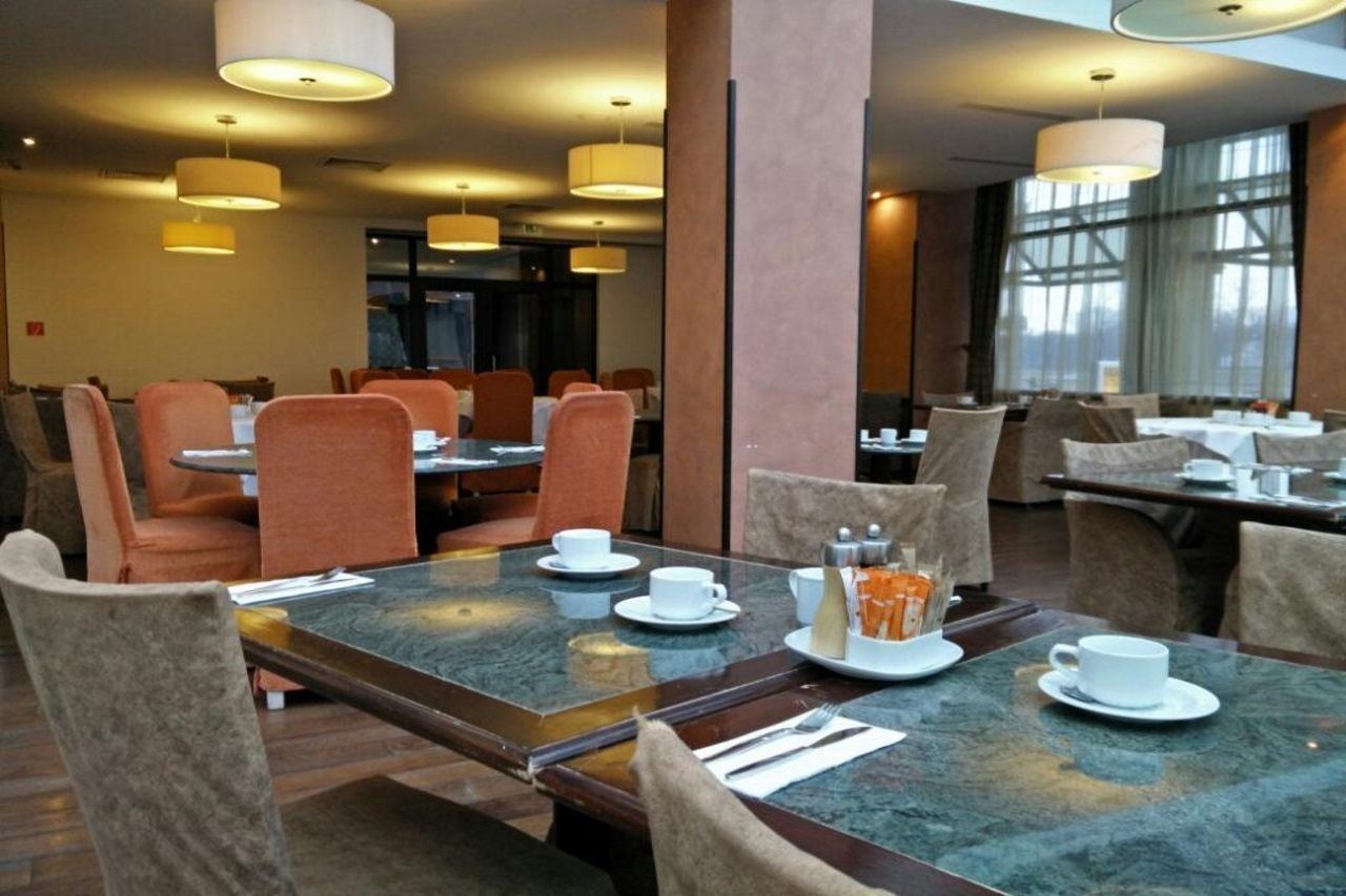 Park Inn By Radisson Danube Bratislava Eksteriør bilde